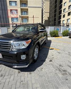 تويوتا لاندكروزر